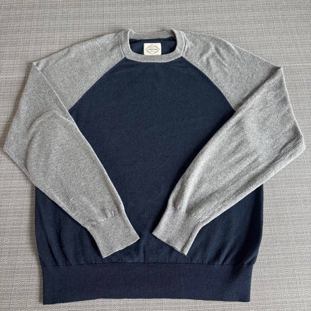 St. John's Bay Navy Blue & Gray Crewneck Sweater Size S